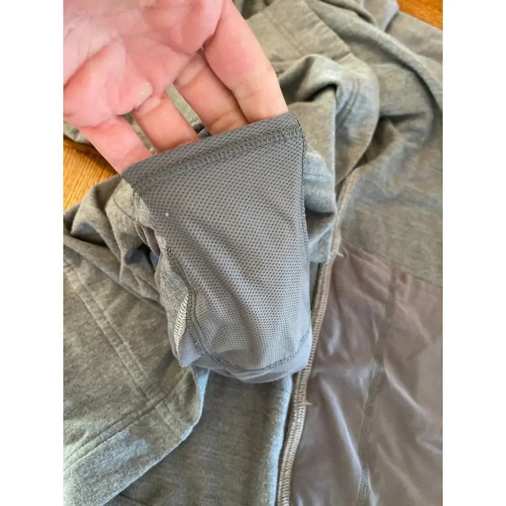 Lululemon Coast wrap jacket 4